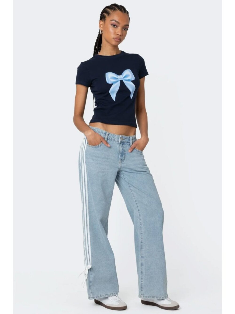 Edikted Low Rise Light Wash Bow Side Stripe Wide Leg Jeans XS